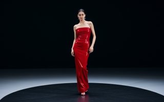 Spray-On Fashion: How Coperni’s Liquid Fabric Dress Redefines Instant Couture