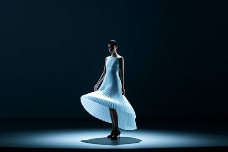 Hussein Chalayan’s Shape-Shifting Dresses: Where Fashion Meets Robotics