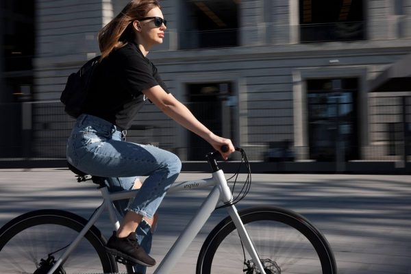 Comfort Meets Motion for the Modern Woman