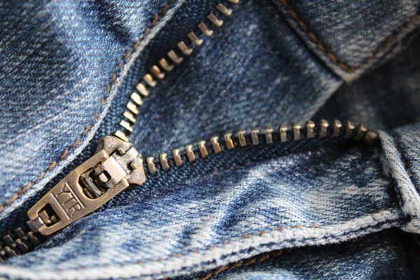 Sustainable Denim Shorts: Eco-Chic Comfort for Work & Weekend
